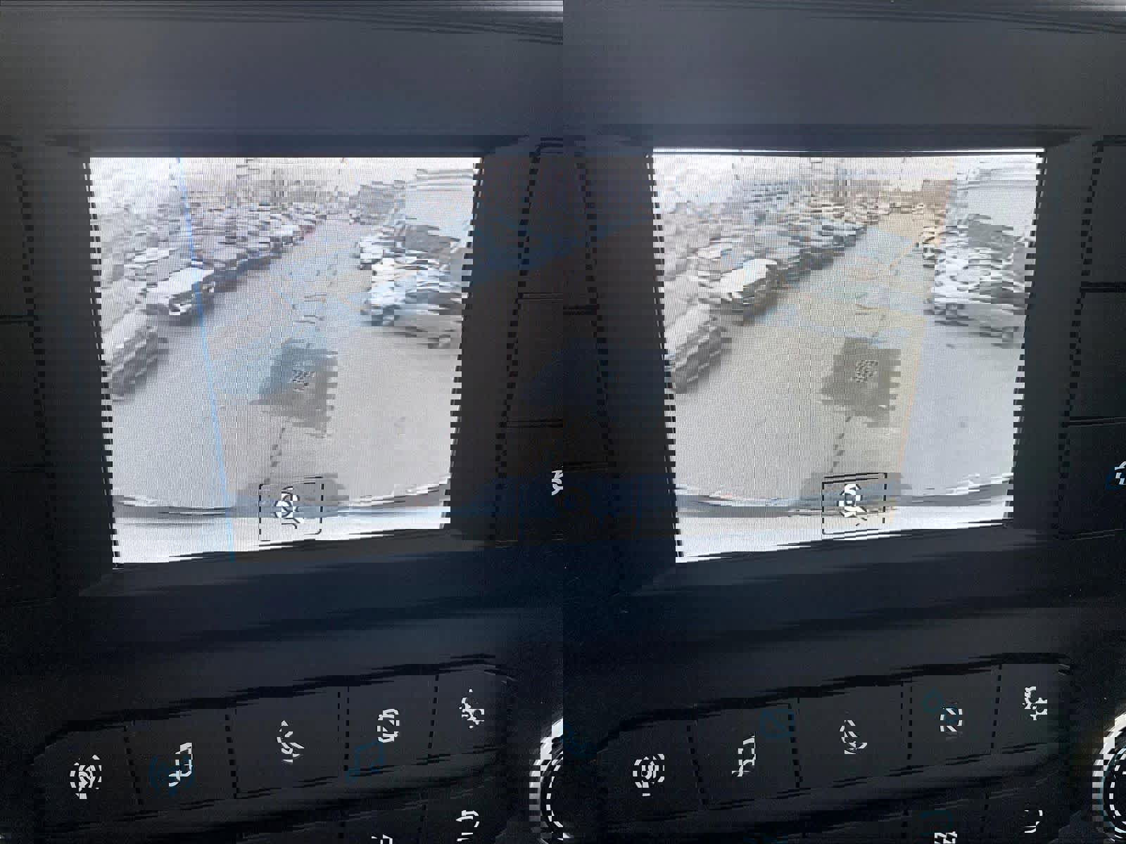 Used 2022 Ford Transit 350 DRW image 18