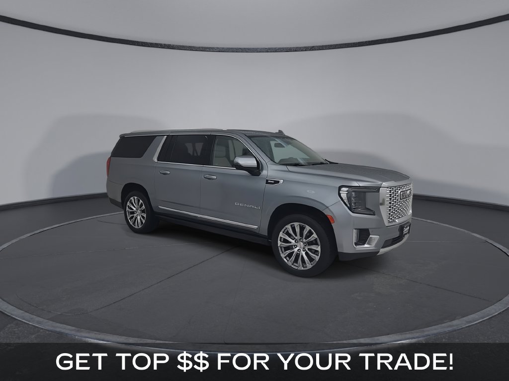 Used 2023 GMC Yukon XL Denali w/ Max Trailering Package AWD/4WD image 2