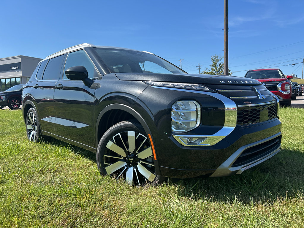 New 2025 Mitsubishi Outlander Platinum Edition