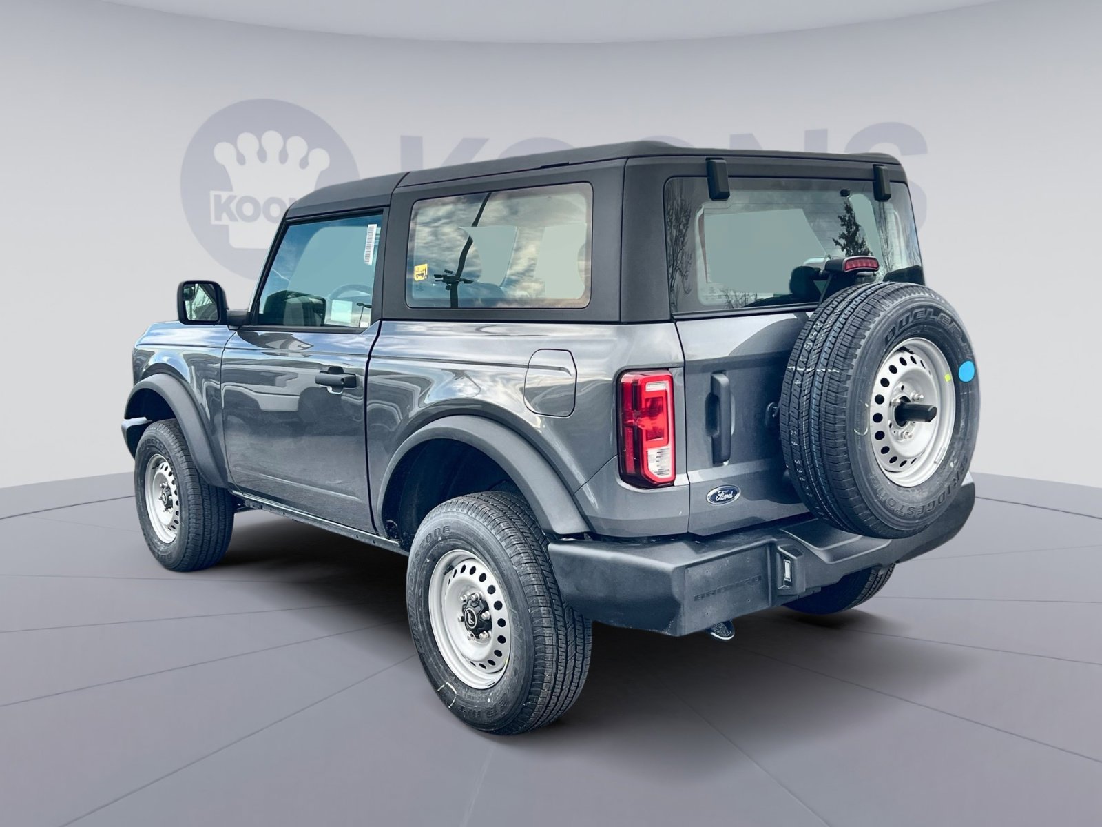 New 2025 Ford Bronco 2-Door image 4