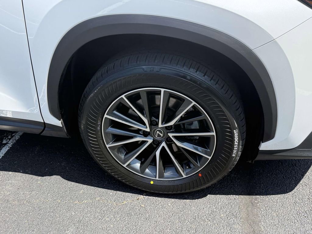 Used 2024 Lexus NX 350 AWD image 7