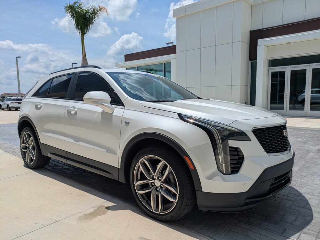 Used 2020 Cadillac XT4 Sport FWD image 4