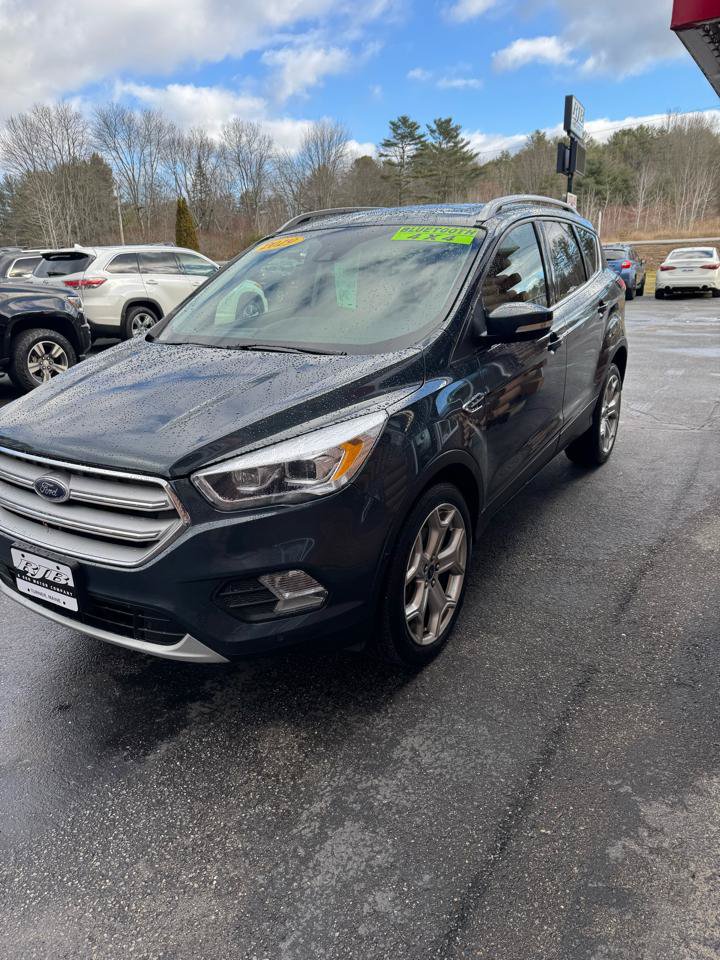 Used 2019 Ford Escape Titanium AWD/4WD image 4