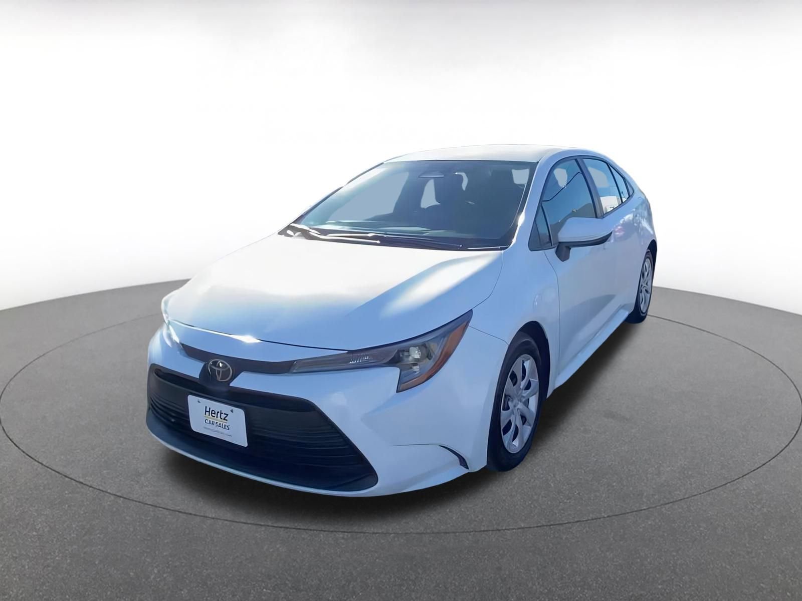 Used 2024 Toyota Corolla LE image 7