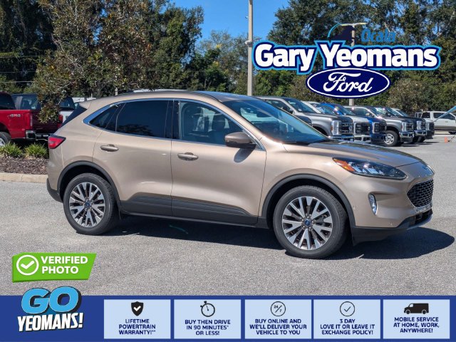 Used 2020 Ford Escape Titanium AWD/4WD image 1