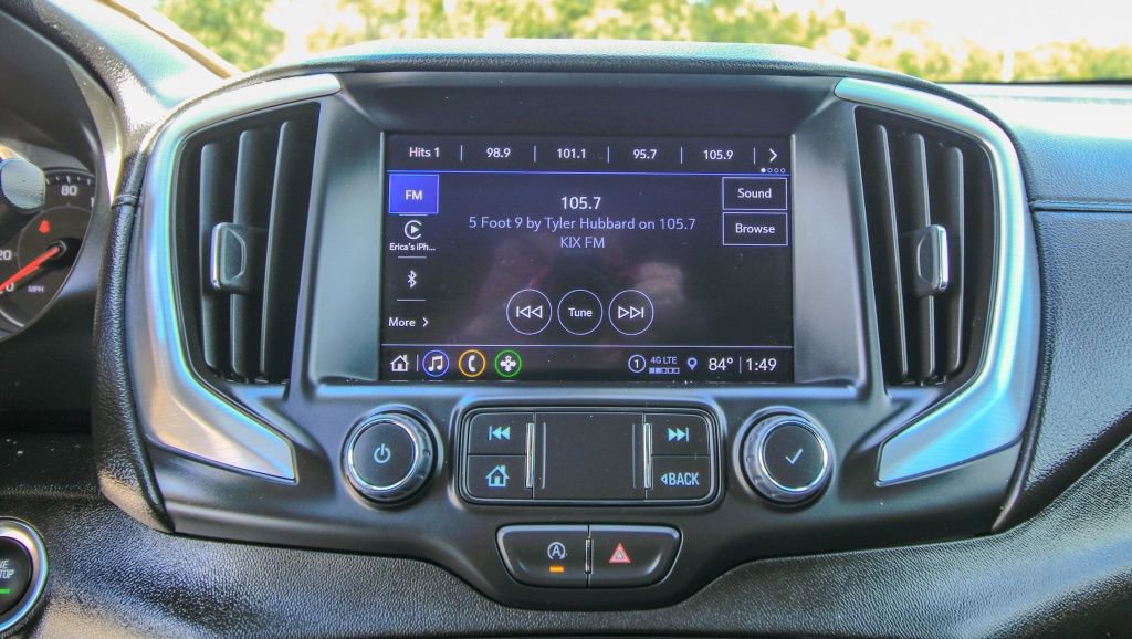 Used 2023 GMC Terrain SLT image 24