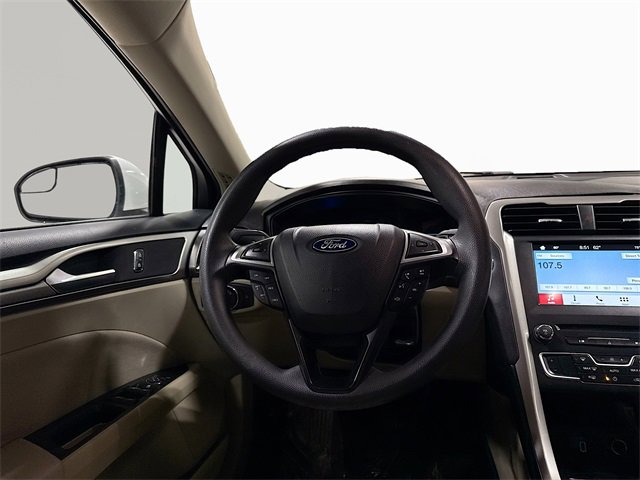 Used 2018 Ford Fusion SE w/ Fusion SE Technology Package image 20