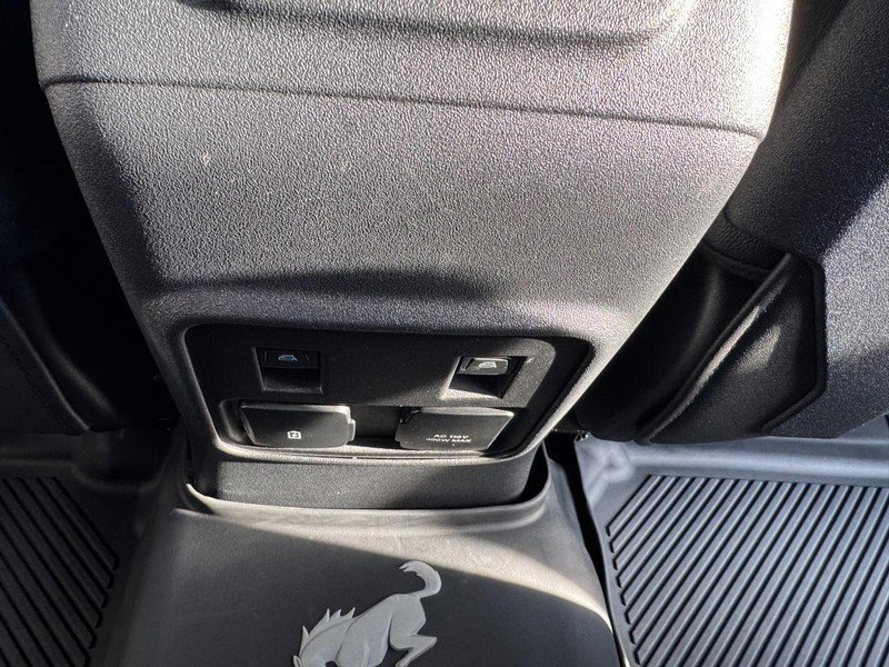 Used 2023 Ford Bronco Badlands image 16