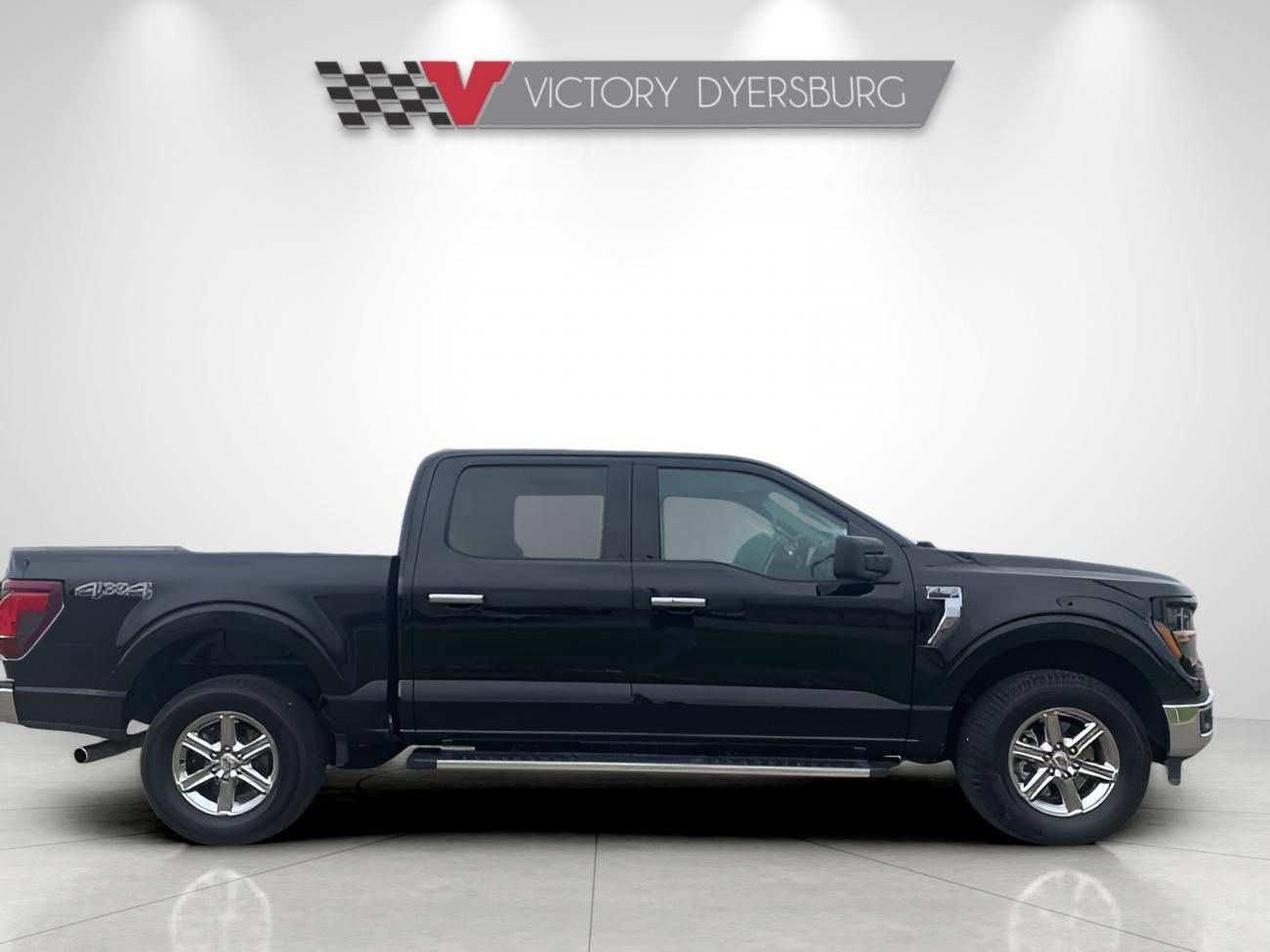 Used 2025 Ford F150 XLT w/ Equipment Group 301A Standard AWD/4WD image 9