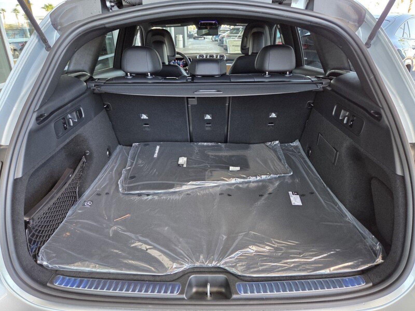 New 2025 Mercedes-Benz GLC 300 image 15