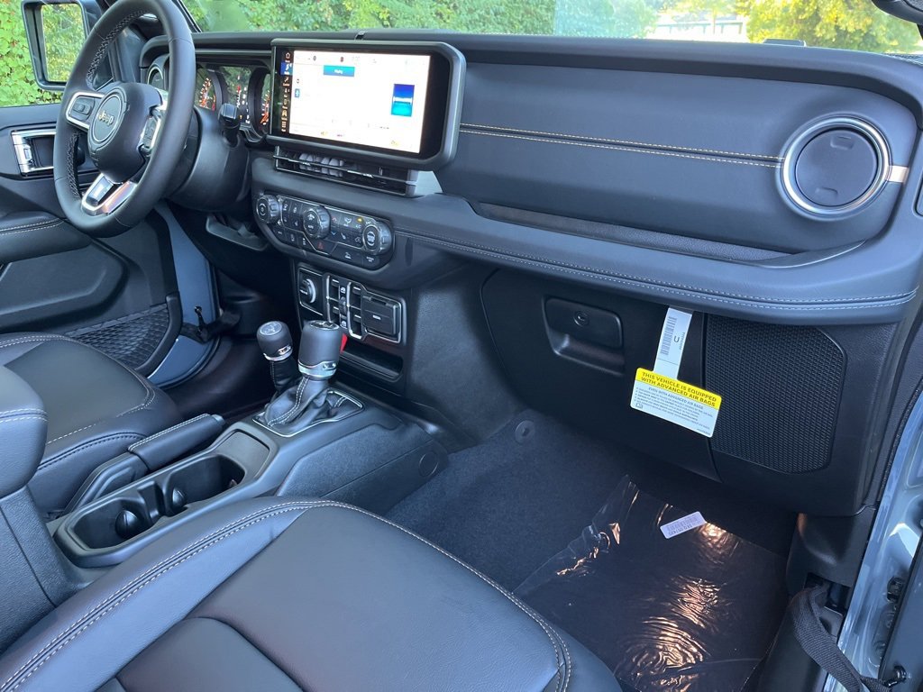 New 2026 Jeep Wrangler Unlimited Sahara image 4