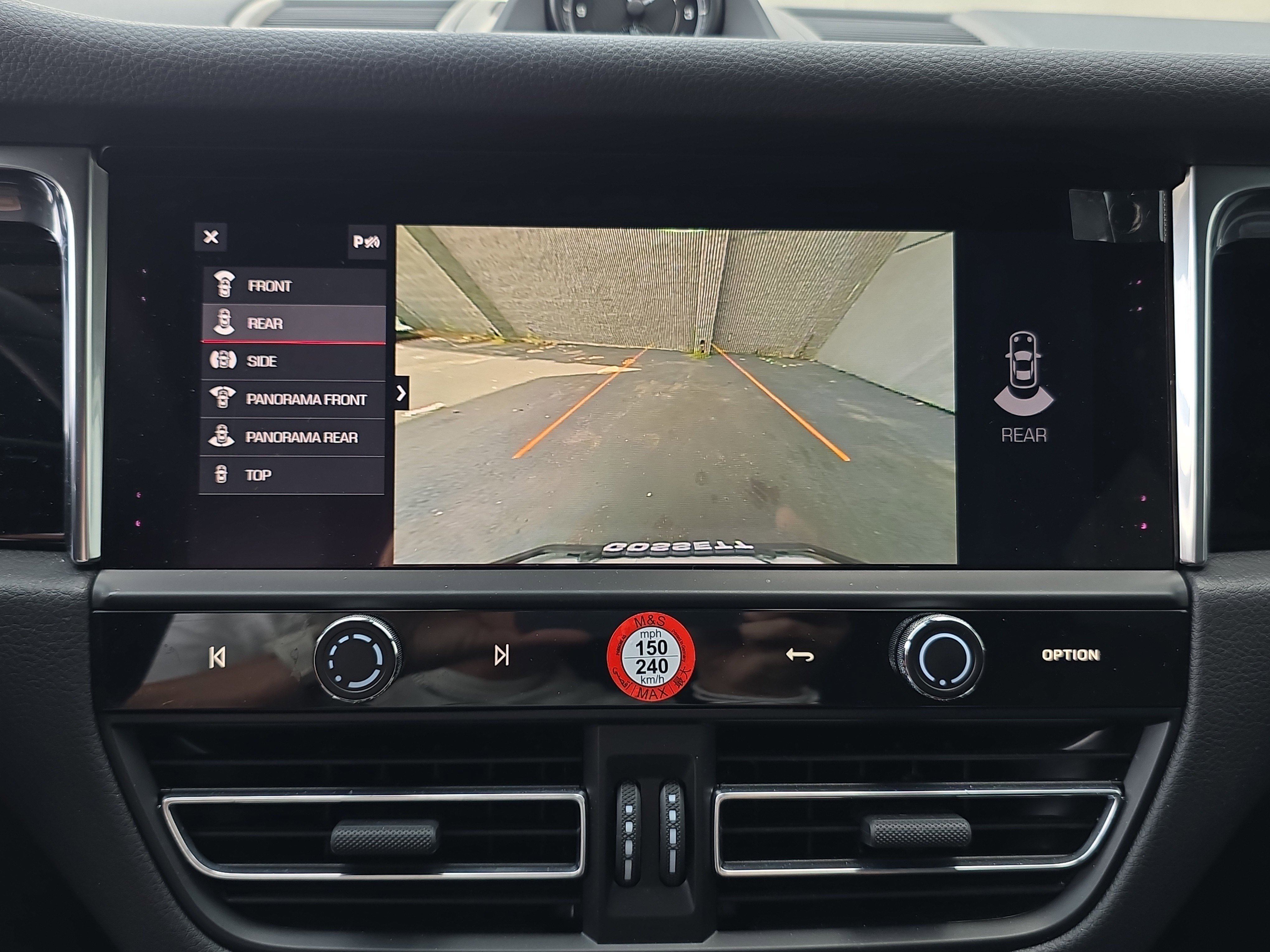 Used 2026 Porsche Macan AWD/4WD image 27