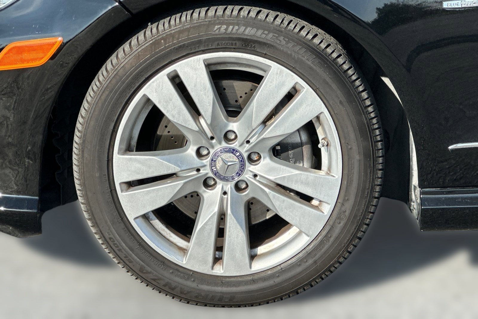 Used 2012 Mercedes-Benz E 350 BlueTEC Sedan image 12