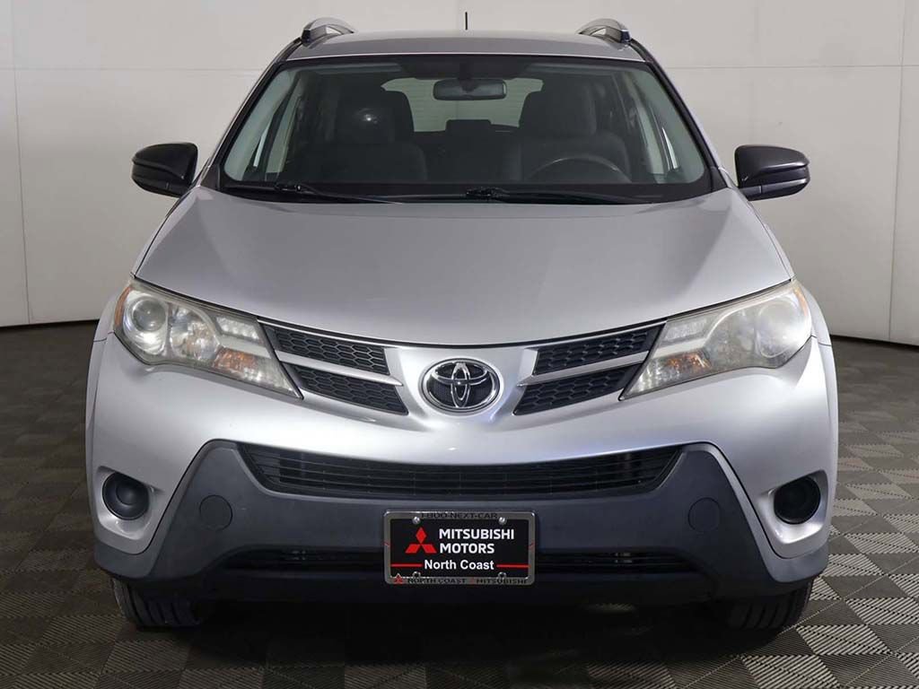 Used 2015 Toyota RAV4 LE AWD/4WD image 8