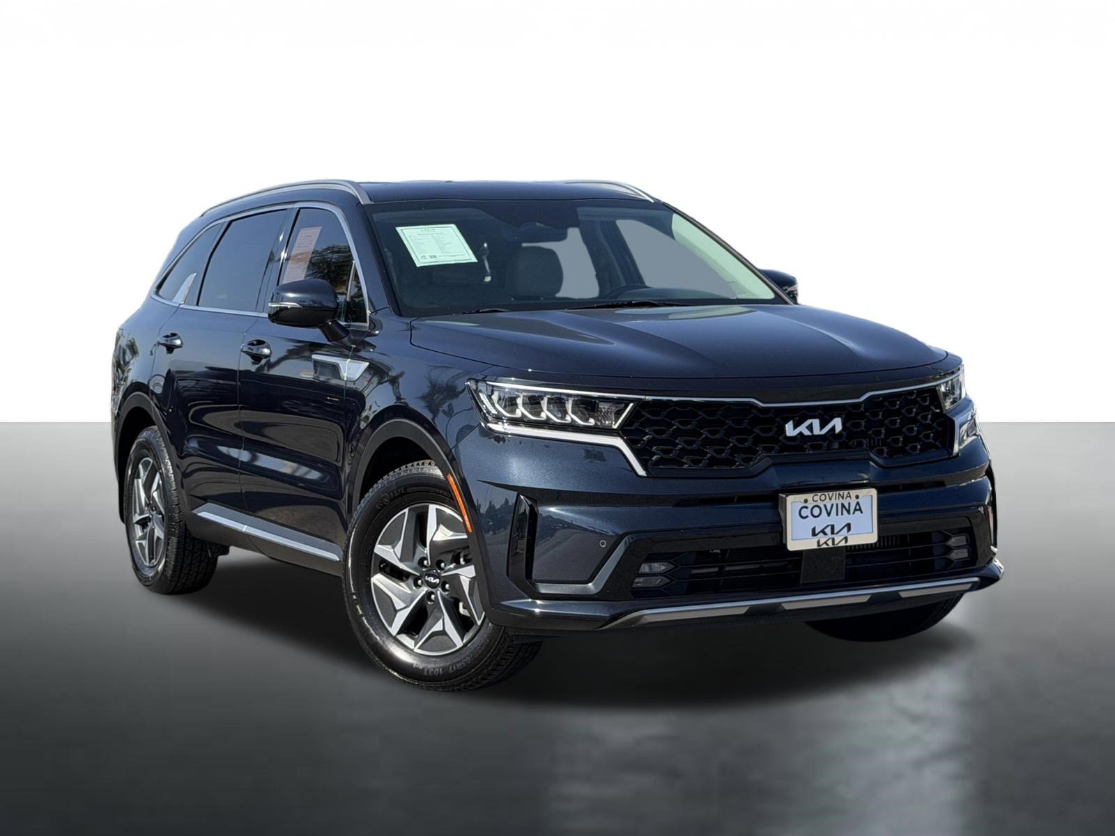 Certified 2023 Kia Sorento EX FWD image 1