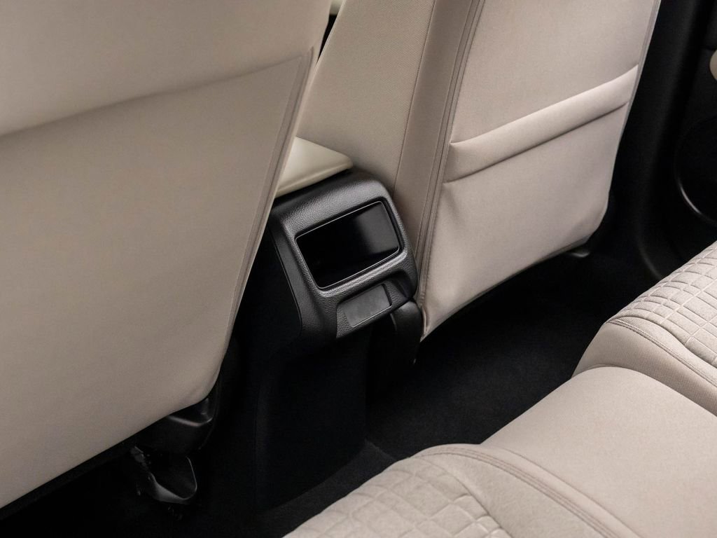 Certified 2026 Honda HR-V LX image 19