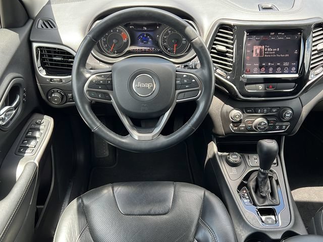 Used 2019 Jeep Cherokee Limited AWD/4WD image 12