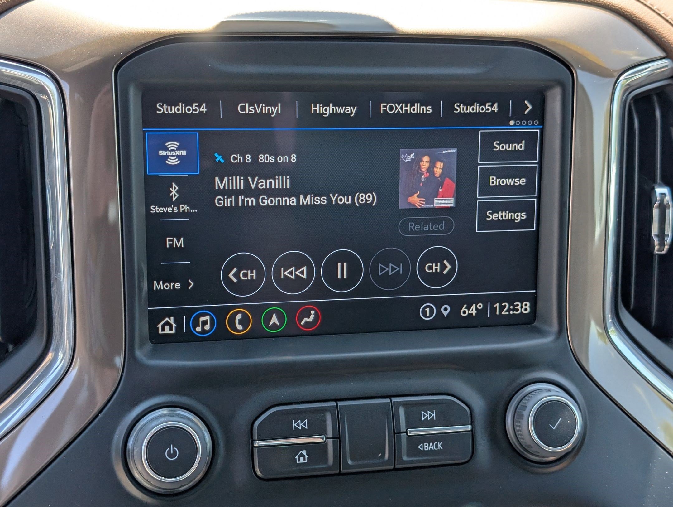 Used 2022 Chevrolet Silverado 2500 High Country w/ Z71 Off-Road Package AWD/4WD image 19