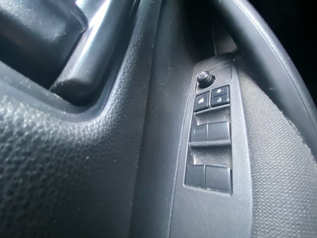 Used 2024 Toyota Corolla LE FWD image 17