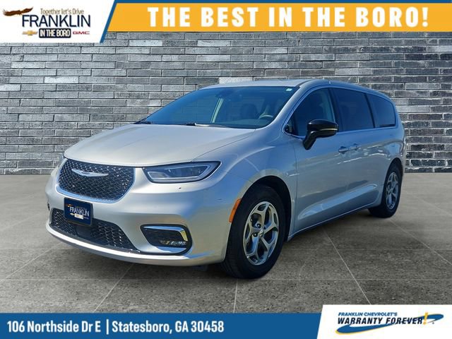 Used 2024 Chrysler Pacifica Limited image 1