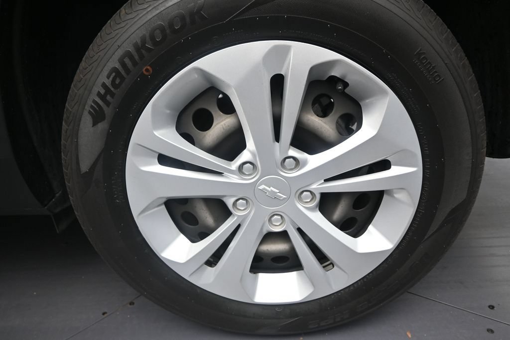 Used 2024 Chevrolet Trax LS FWD image 10