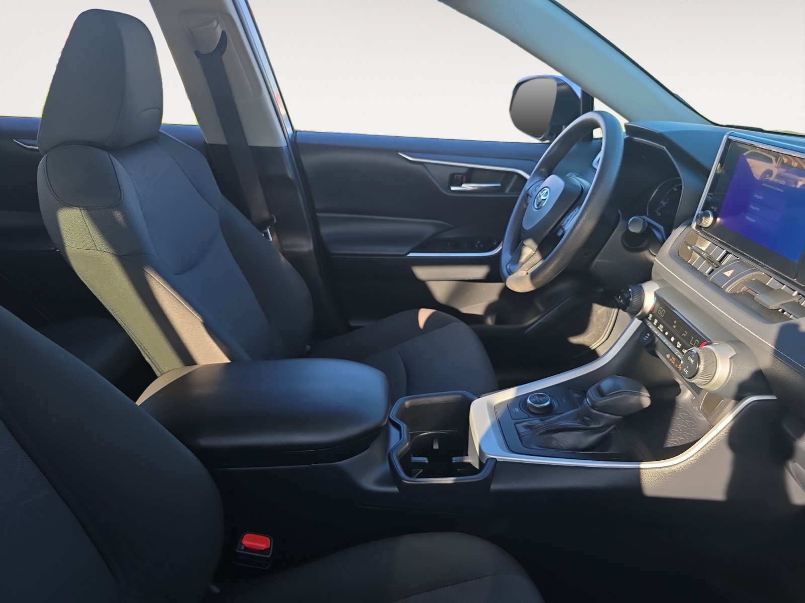 Certified 2025 Toyota RAV4 XLE AWD/4WD image 15