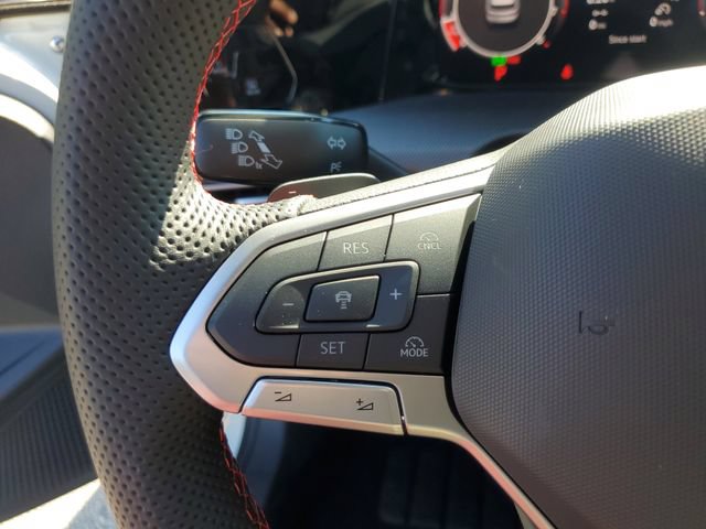 New 2026 Volkswagen GTI SE FWD image 26