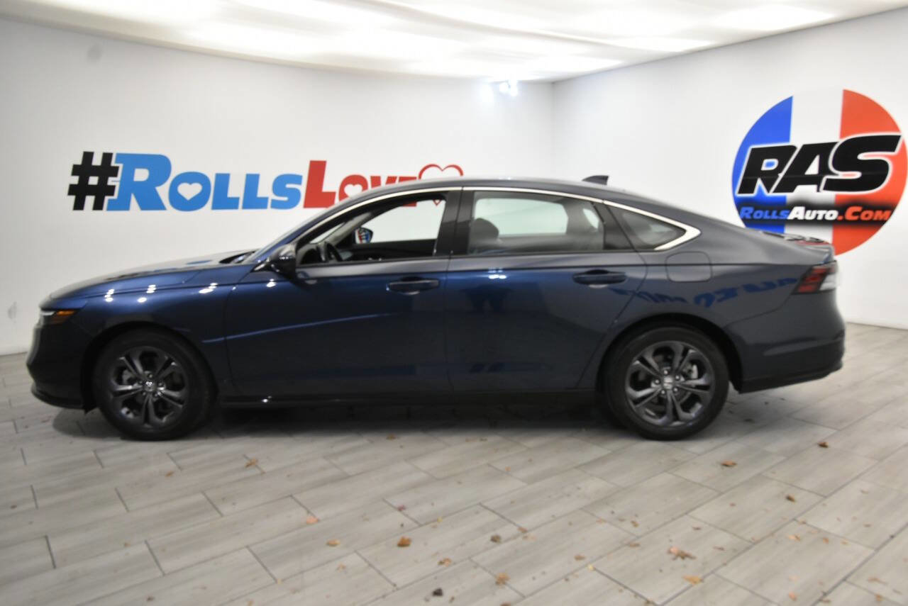 Used 2025 Honda Accord EX-L image 2