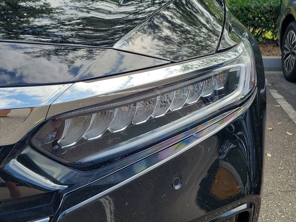 Used 2021 Honda Accord EX-L image 2