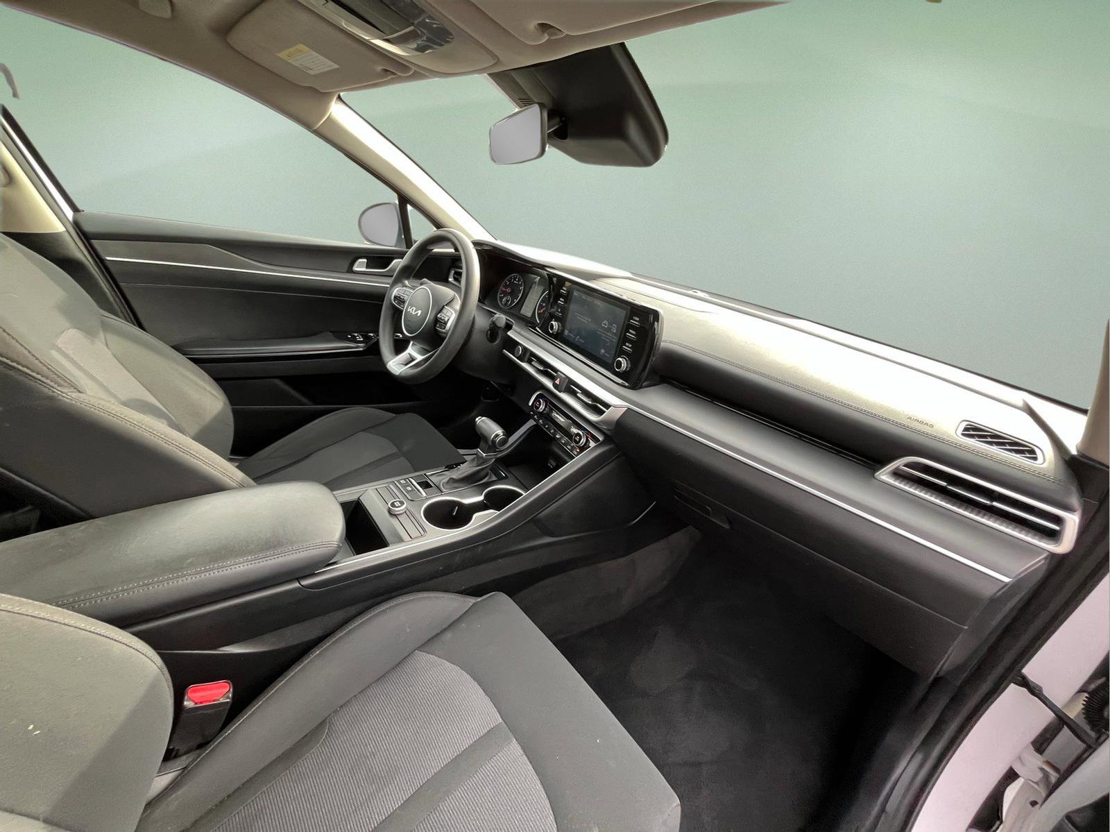 Used 2022 Kia K5 LXS image 34