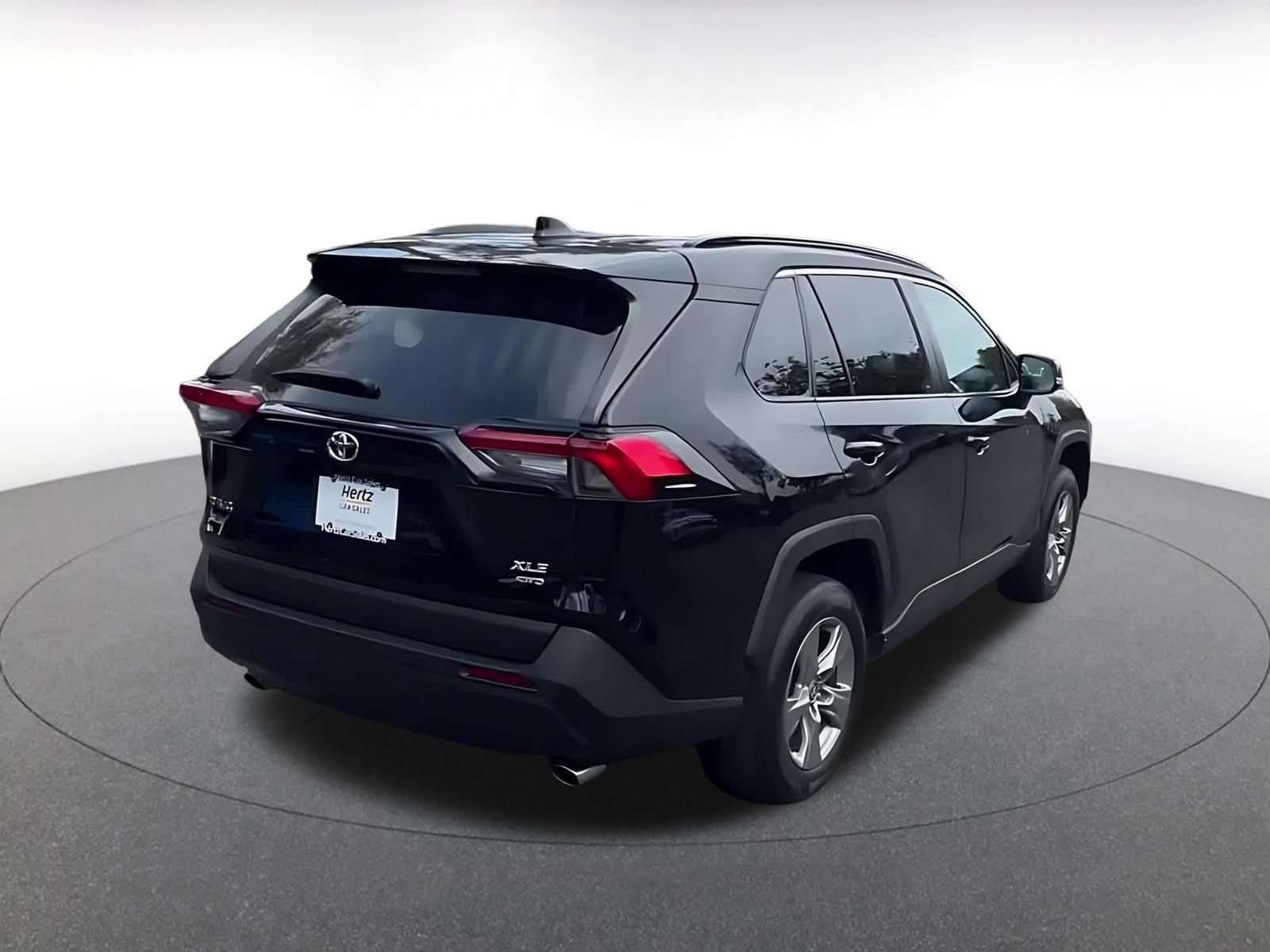 Used 2024 Toyota RAV4 XLE w/ Convenience Package AWD/4WD image 13