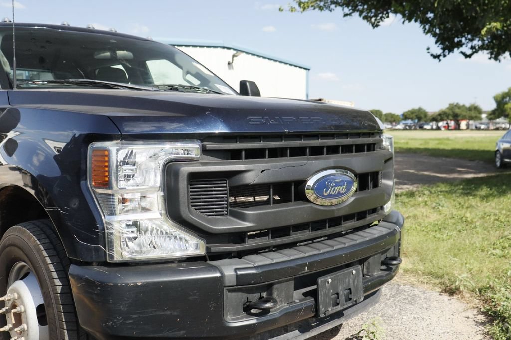 Used 2022 Ford F350 XL RWD image 3