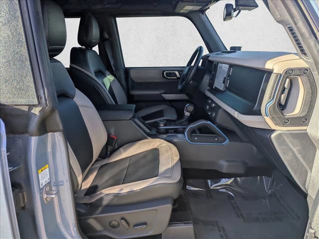 Used 2023 Ford Bronco Wildtrak image 21