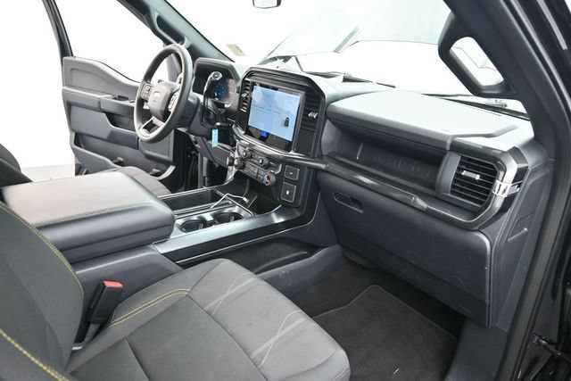Certified 2025 Ford F150 STX RWD image 30