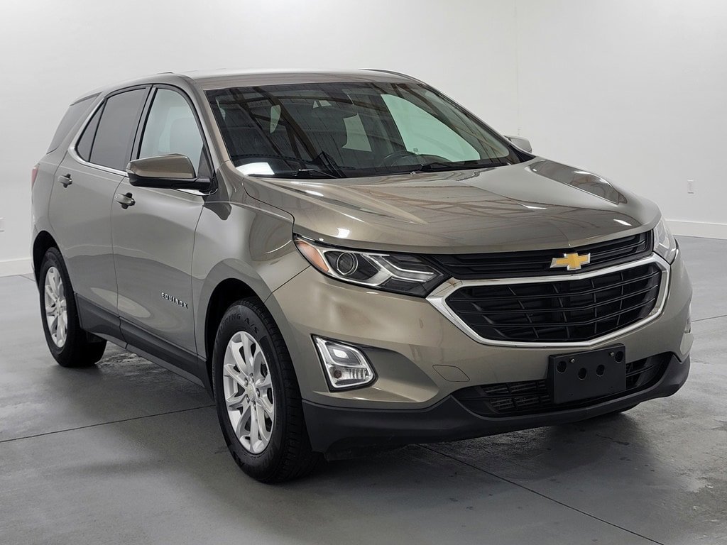 Used 2019 Chevrolet Equinox LT FWD image 2