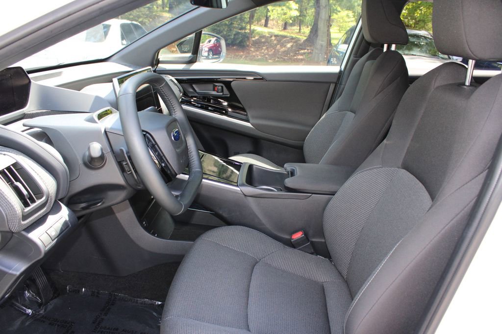 Used 2024 Subaru Solterra AWD/4WD image 11