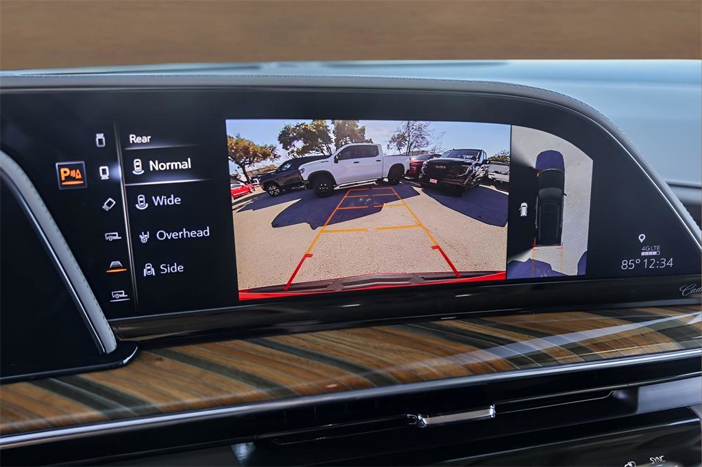 Used 2024 Cadillac Escalade Premium Luxury Platinum w/ Heavy-Duty Trailer Package image 16