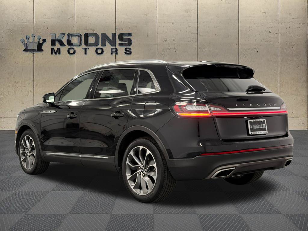 Used 2022 Lincoln Nautilus Reserve FWD image 6