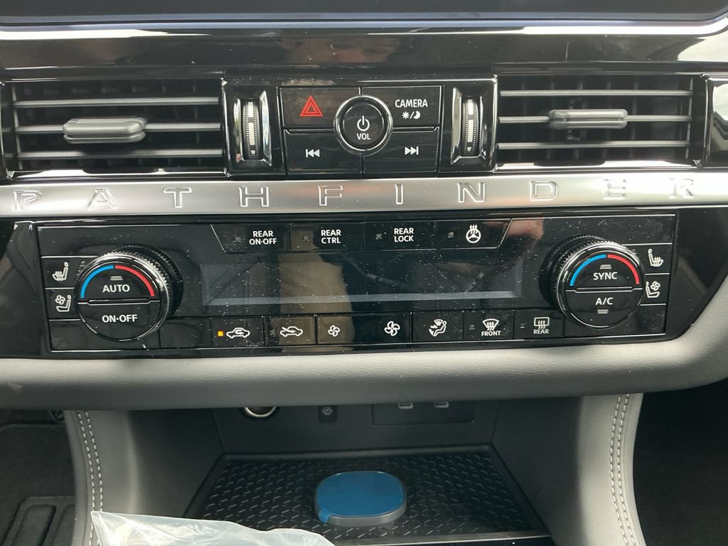 New 2026 Nissan Pathfinder Platinum AWD/4WD image 22
