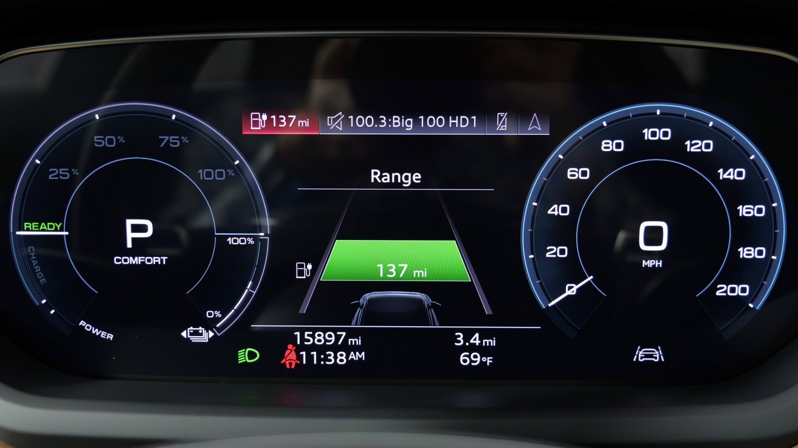 Used 2023 Audi e-tron GT Premium Plus image 44