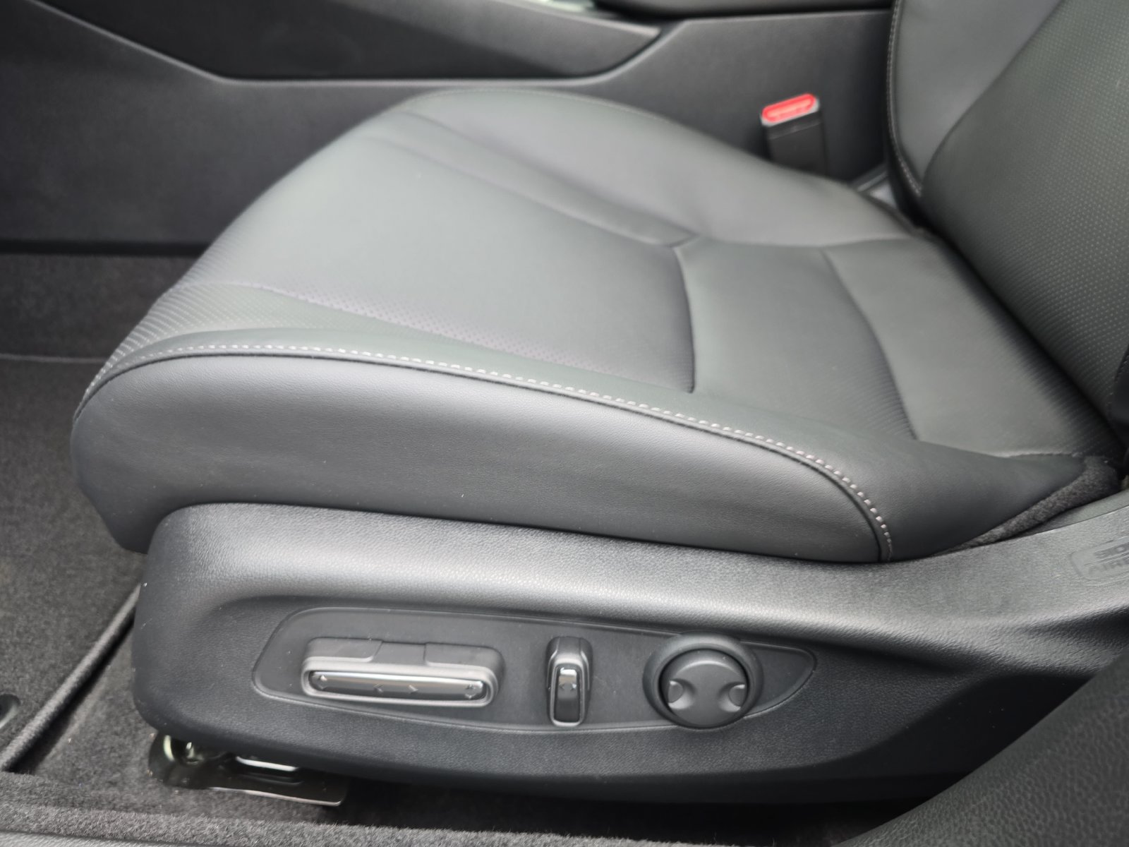 New 2026 Honda Accord EX-L image 28