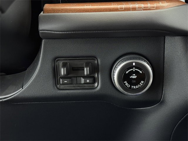 New 2025 Lincoln Navigator Black Label image 55