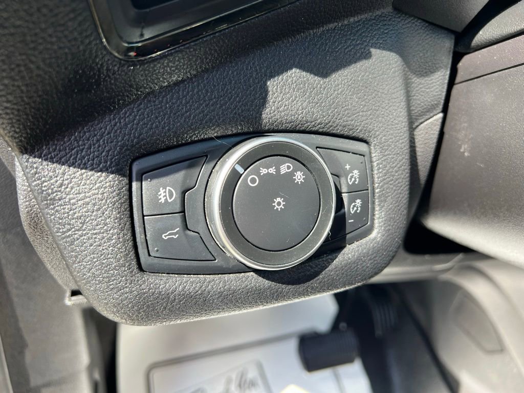 Used 2018 Ford Escape Titanium FWD image 28