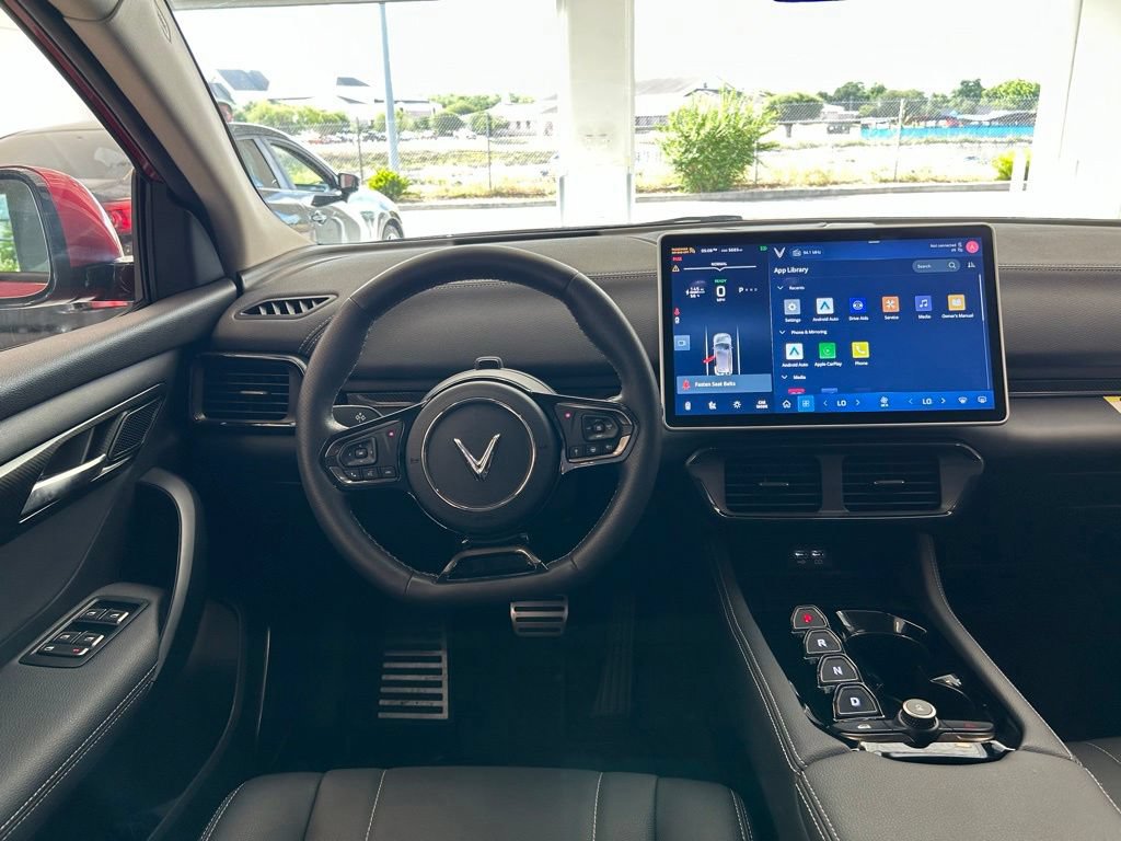 Used 2025 VinFast VF 8 Eco AWD/4WD image 41