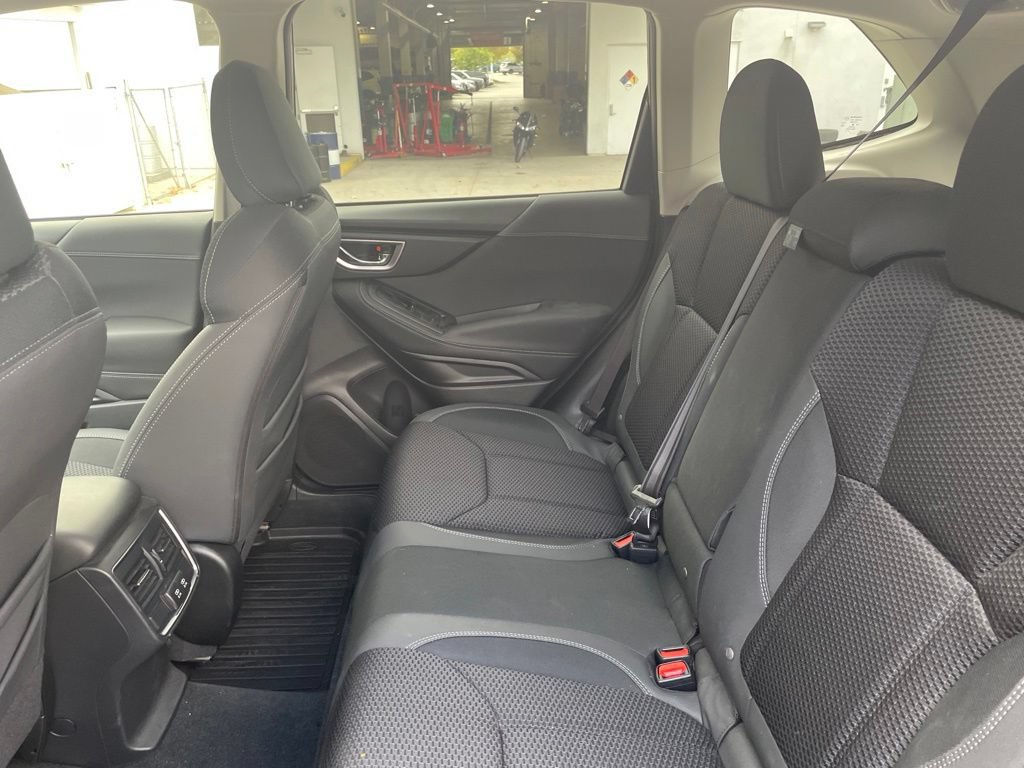 Used 2024 Subaru Forester Premium AWD/4WD image 10