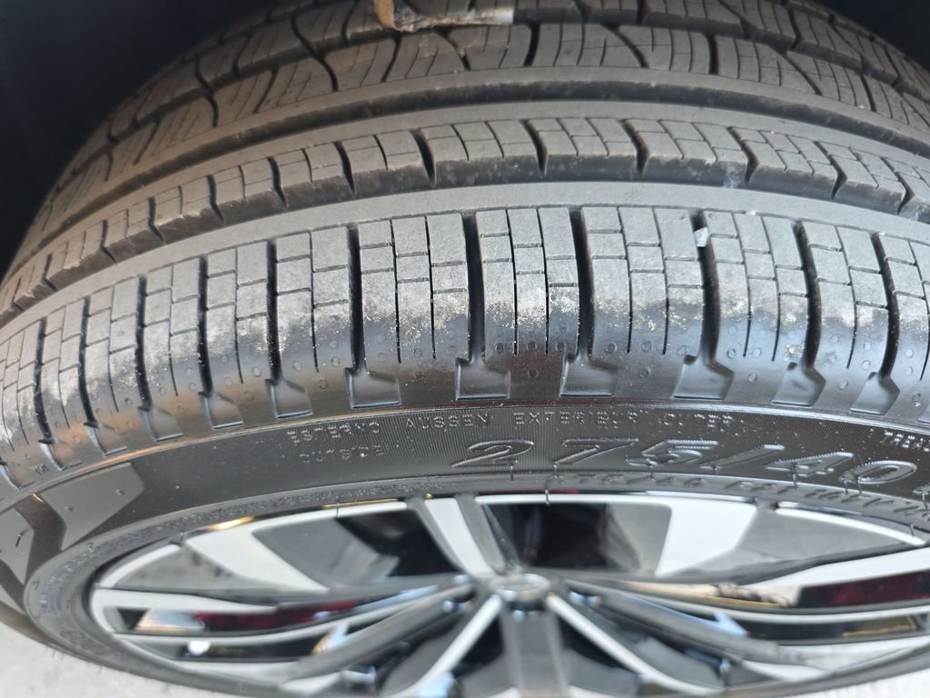 New 2026 Volvo XC90 B6 Plus image 38