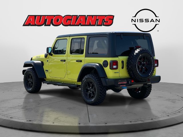 Used 2023 Jeep Wrangler Unlimited w/ Cold Weather Group AWD/4WD image 7