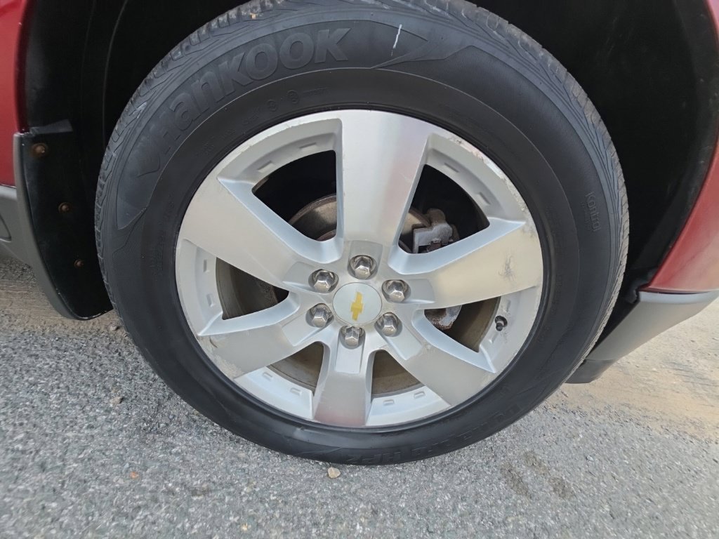 Used 2011 Chevrolet Traverse LT w/ Personal Connectivity Package AWD/4WD image 35