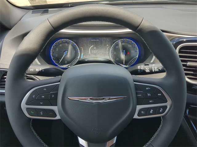 New 2026 Chrysler Voyager LX image 31