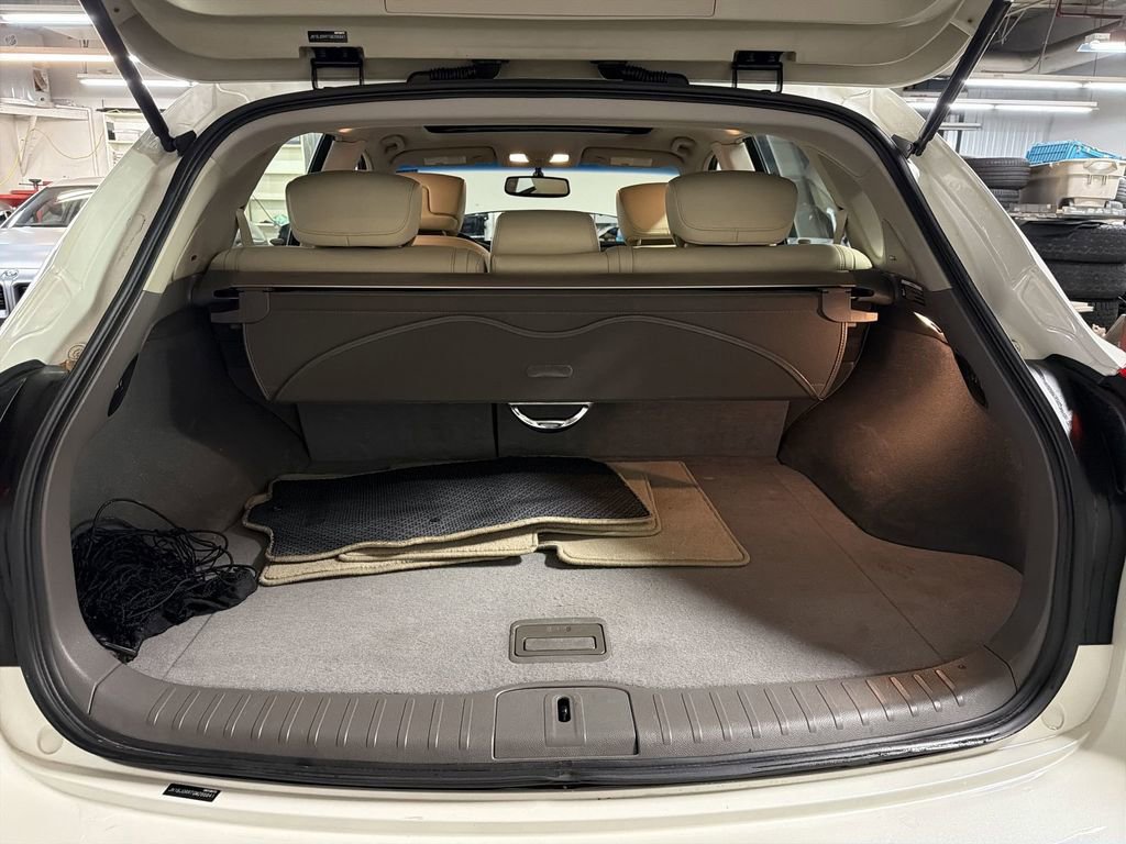 Used 2016 INFINITI QX50 AWD w/ Deluxe Touring Package image 21